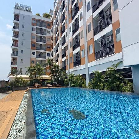 Apartemen Student Castle Yogyakarta Exterior foto