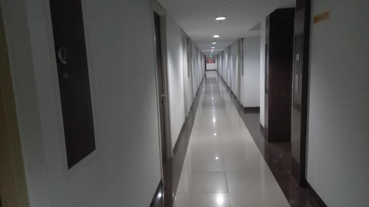 Apartemen Student Castle Yogyakarta Exterior foto